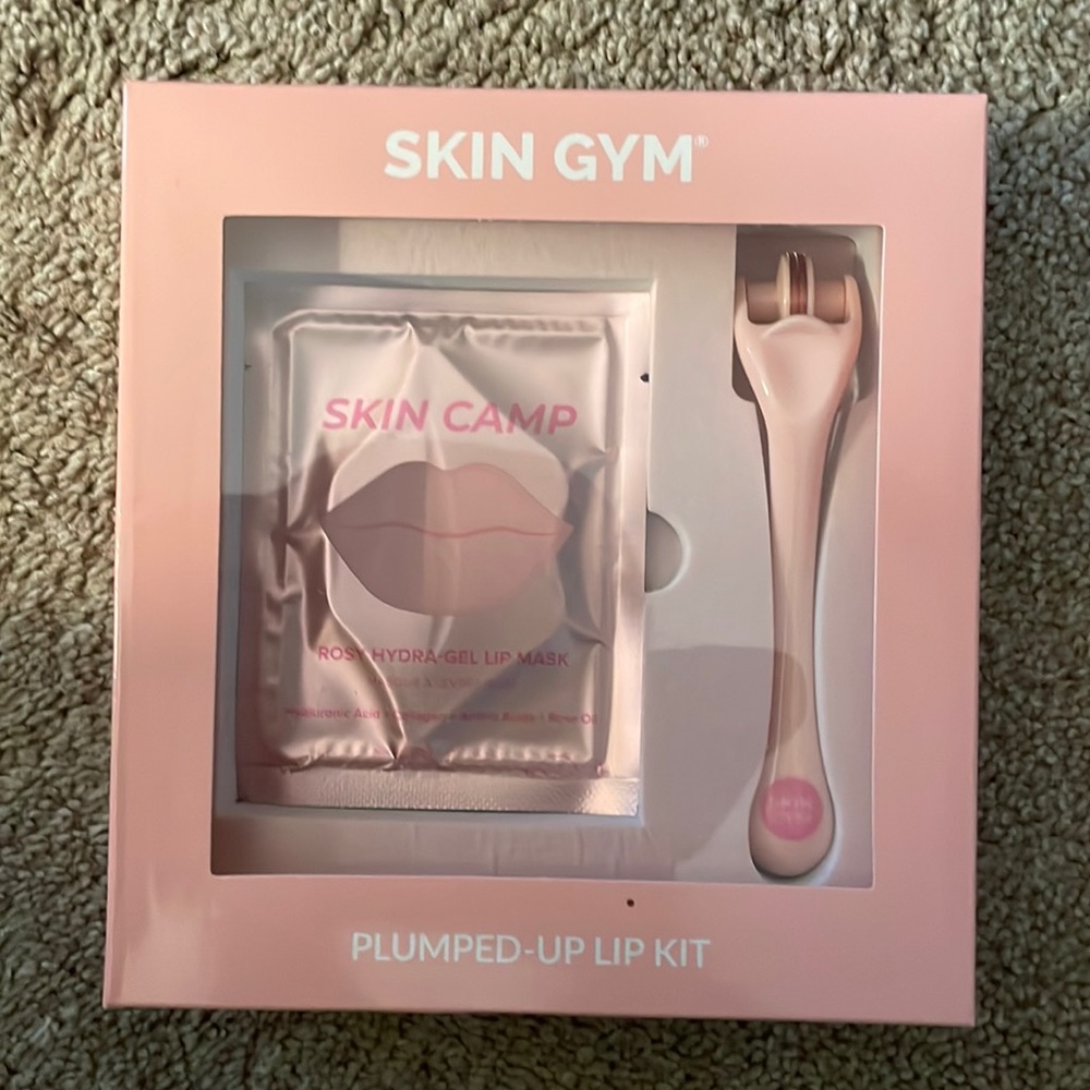Lip plumper kit